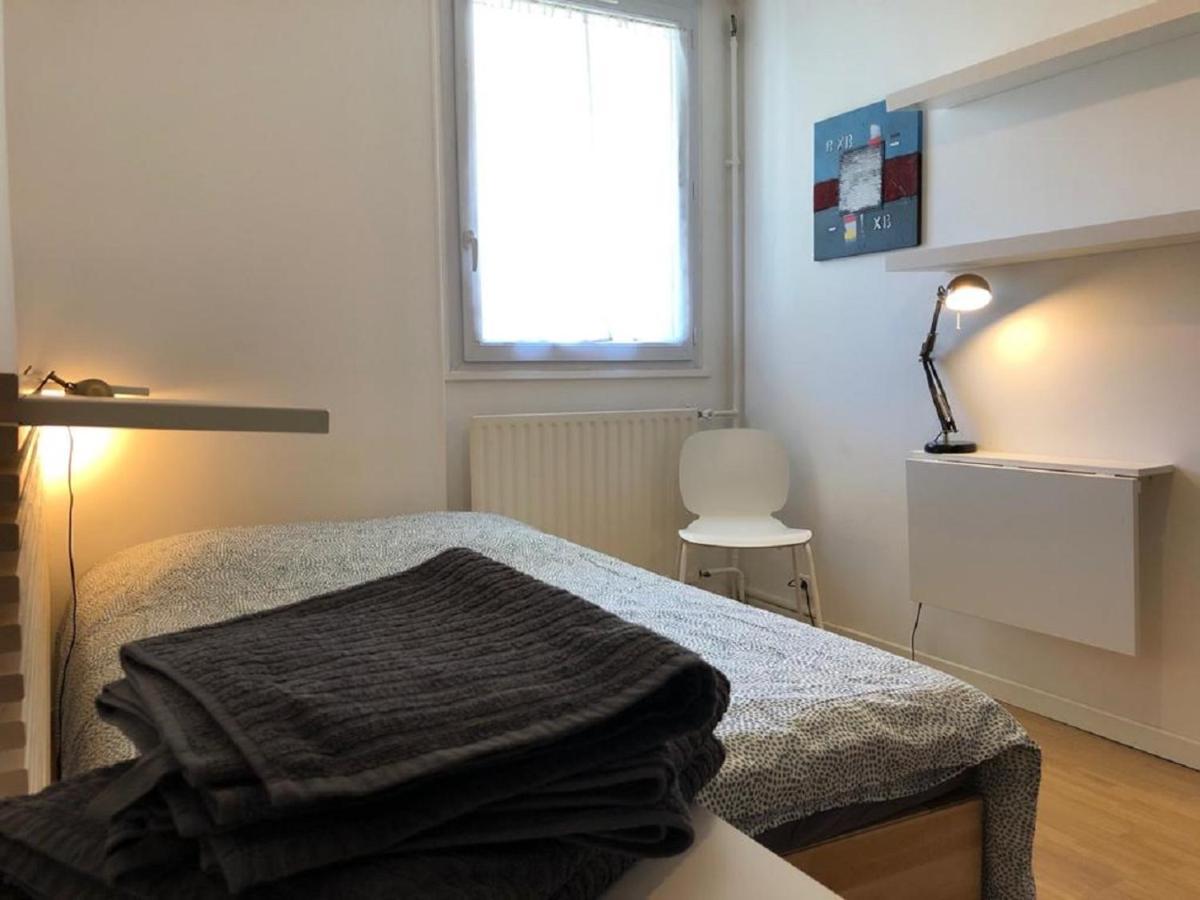 Chambre Paisible Tout Confort Bed and Breakfast Courcouronnes Exterior foto